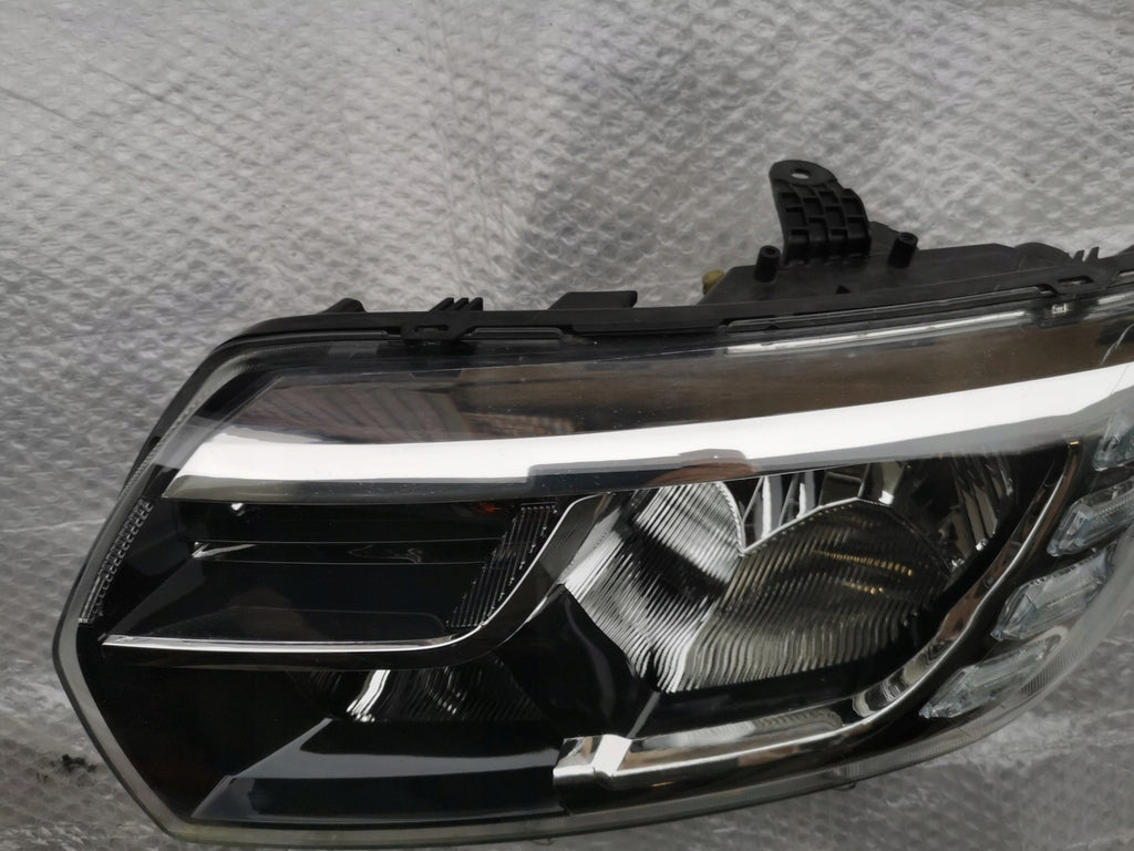 Frontscheinwerfer Dacia Logan Sandero II 260605665 LED Links Headlight