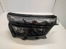 Laden Sie das Bild in den Galerie-Viewer, Frontscheinwerfer Skoda Kamiq 658941016D Full LED Rechts Scheinwerfer Headlight SCH3108252128zl