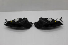 Laden Sie das Bild in den Galerie-Viewer, Frontscheinwerfer Audi Tt 8S0941005 8S0941006 Ein Stück (Rechts oder Links)