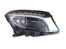 Laden Sie das Bild in den Galerie-Viewer, Frontscheinwerfer Mercedes-Benz Gla A1569061800 Xenon FALSE Headlight SCH9099866030ou