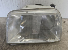 Load image into Gallery viewer, Frontscheinwerfer Renault II Links Scheinwerfer Headlight SCH8975883557zm