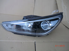 Load image into Gallery viewer, Frontscheinwerfer Hyundai I30 III Links Scheinwerfer Headlight