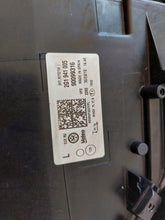 Load image into Gallery viewer, Frontscheinwerfer VW Polo 2G1941005 Links Scheinwerfer Headlight