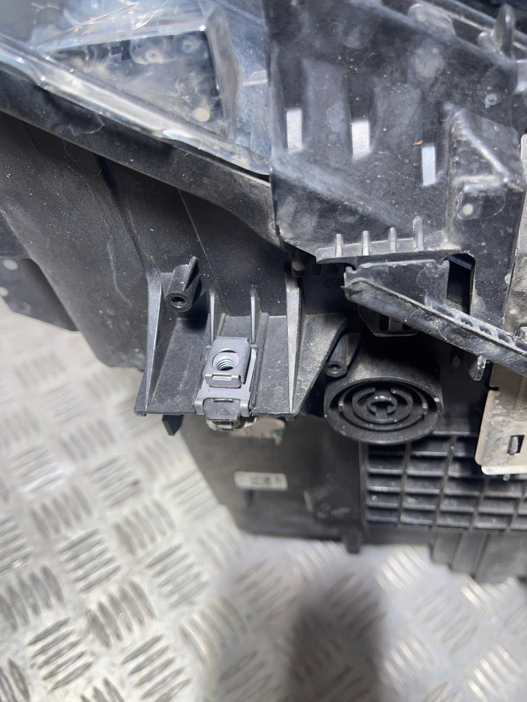 Frontscheinwerfer BMW X1 F48 7495003-07 LED Links Scheinwerfer Headlight SCH1366825133dm