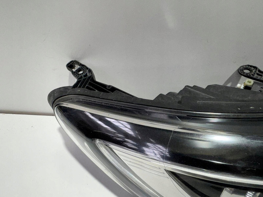 Frontscheinwerfer Renault Kadjar 260101096R Rechts Scheinwerfer Headlight SCH1983158976gj