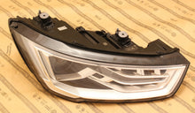 Laden Sie das Bild in den Galerie-Viewer, Frontscheinwerfer Audi A1 8xa 8XA941006 Xenon Rechts Scheinwerfer Headlight