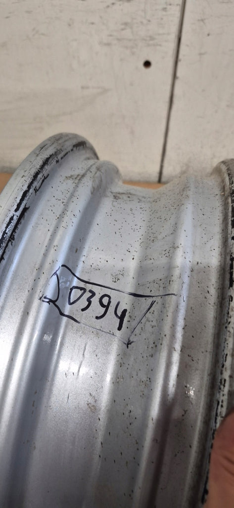 1x Alufelge 15 Zoll 4.5" 4x100 35ET Glanz 426110H040 Toyota Yaris Rim Wheel FEL1705148975lt