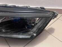 Laden Sie das Bild in den Galerie-Viewer, Frontscheinwerfer Skoda Octavia IV 5E4941015A LED Links Scheinwerfer Headlight SCH1359591835bm