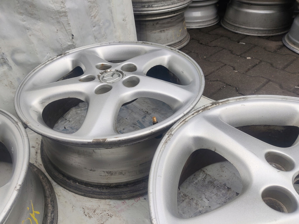 4x Alufelge 16 Zoll 6.0" 5x114.3 50ET Silber Mazda Rim Wheel