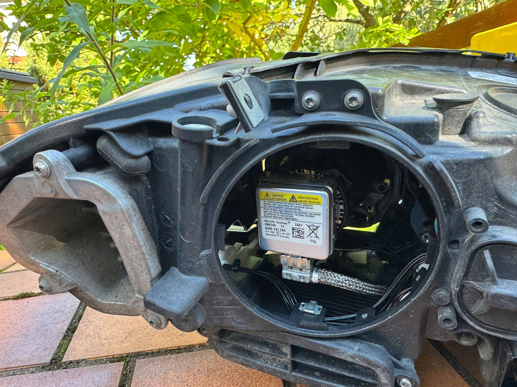 Frontscheinwerfer BMW 5 F11 F10 7203245-12 Xenon Ein Stück (Rechts oder Links) SCH3977552543qs