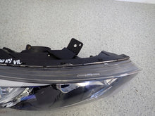 Laden Sie das Bild in den Galerie-Viewer, Frontscheinwerfer Kia Rio III Rechts Scheinwerfer Headlight