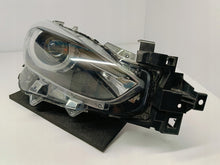 Laden Sie das Bild in den Galerie-Viewer, Frontscheinwerfer Mazda I Da 3 K2442 W3629 BSP551030 Full LED Rechts Headlight