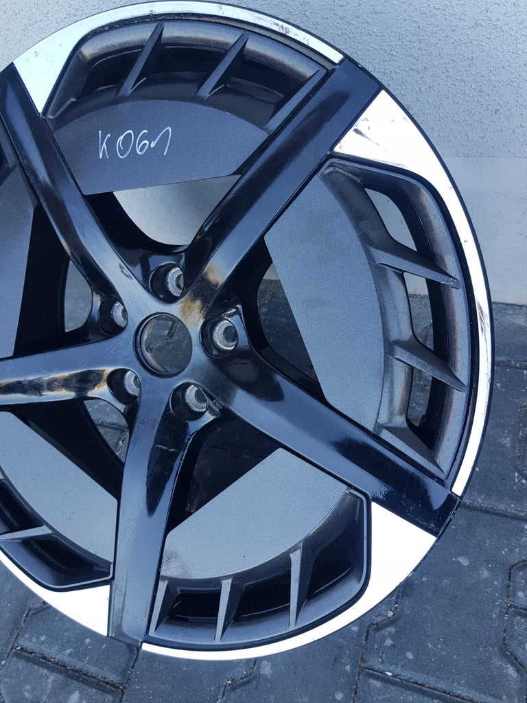 1x Alufelge 20 Zoll 7.5" 5x112 44ET Glanz Silber 10E601025E Cupra Rim Wheel FEL1619597620um