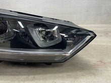Load image into Gallery viewer, Frontscheinwerfer VW Golf Sportsvan 517941034B Xenon Rechts Headlight SCH9272727718gw