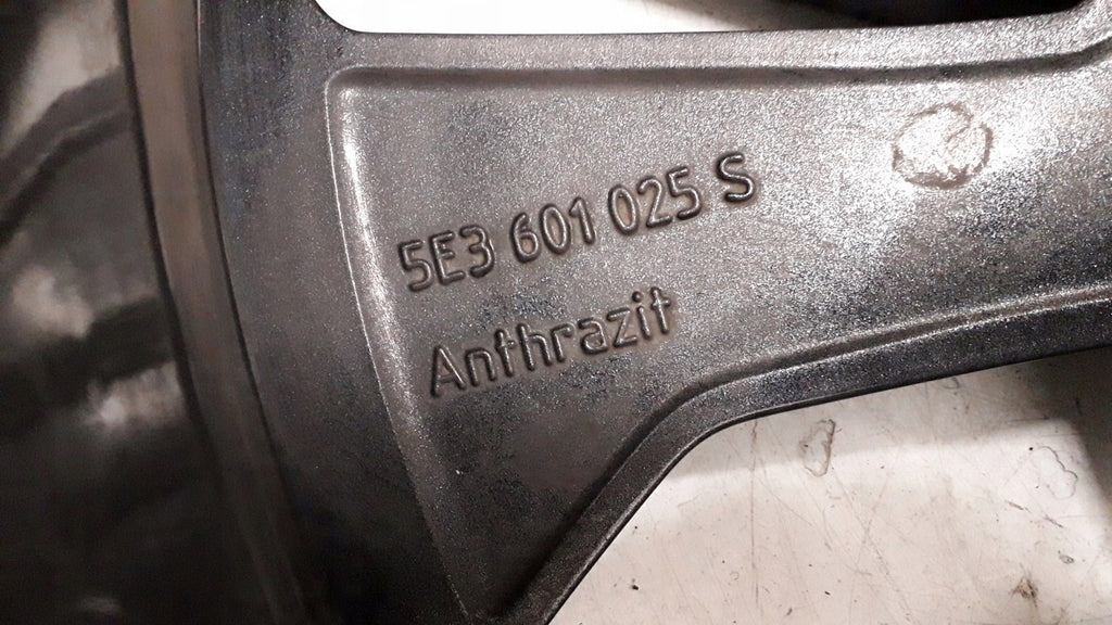 1x Alufelge 19 Zoll 7.5" 5x112 48ET 5E3601025S Skoda Octavia Rim Wheel