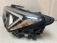 Laden Sie das Bild in den Galerie-Viewer, Frontscheinwerfer Cupra Formentor Leon 5FG941007F Full LED Links Headlight SCH5040910187ts