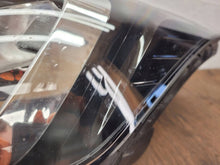 Load image into Gallery viewer, Frontscheinwerfer Hyundai I20 Gb Ib III 01048099900010 Links Headlight