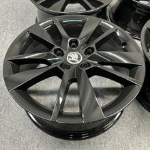 Laden Sie das Bild in den Galerie-Viewer, 4x Alufelge 17 Zoll 7.0" 5x112 49ET 5E0601025CC Skoda Octavia Iii Rim Wheel FEL8817517484gb