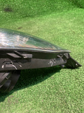 Laden Sie das Bild in den Galerie-Viewer, Frontscheinwerfer Honda Cr-V IV CR-V12777 Xenon Links Scheinwerfer Headlight SCH1629655660dj