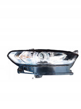 Laden Sie das Bild in den Galerie-Viewer, Frontscheinwerfer Ford Mondeo ES73-13029-GD Halogen Rechts Headlight