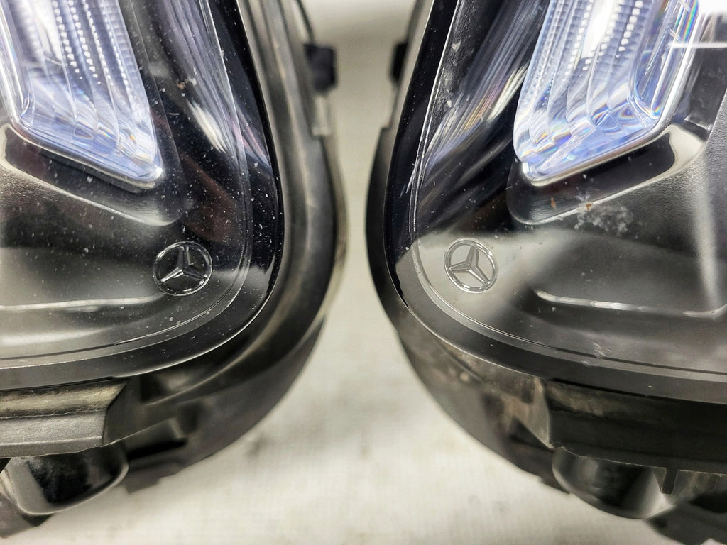 Frontscheinwerfer Mercedes-Benz W247 A2479063100 A2479063200 Ein Satz Headlight SCH2629731911th