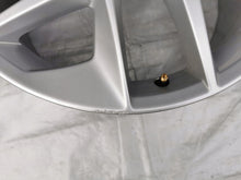 Load image into Gallery viewer, 1x Alufelge 18 Zoll 7.5&quot; 5x112 51ET 5F0601025F Cupra Leon Rim Wheel