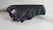 Load image into Gallery viewer, Frontscheinwerfer VW Touareg 7P1941033A Links Scheinwerfer Headlight SCH1824587982tg