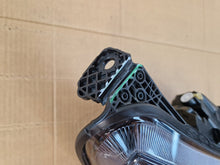 Laden Sie das Bild in den Galerie-Viewer, Frontscheinwerfer Ford Focus JX7B-13E016-CJ Full LED Rechts Headlight SCH9274805927sg