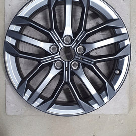 1x Alufelge 18 Zoll 6.5