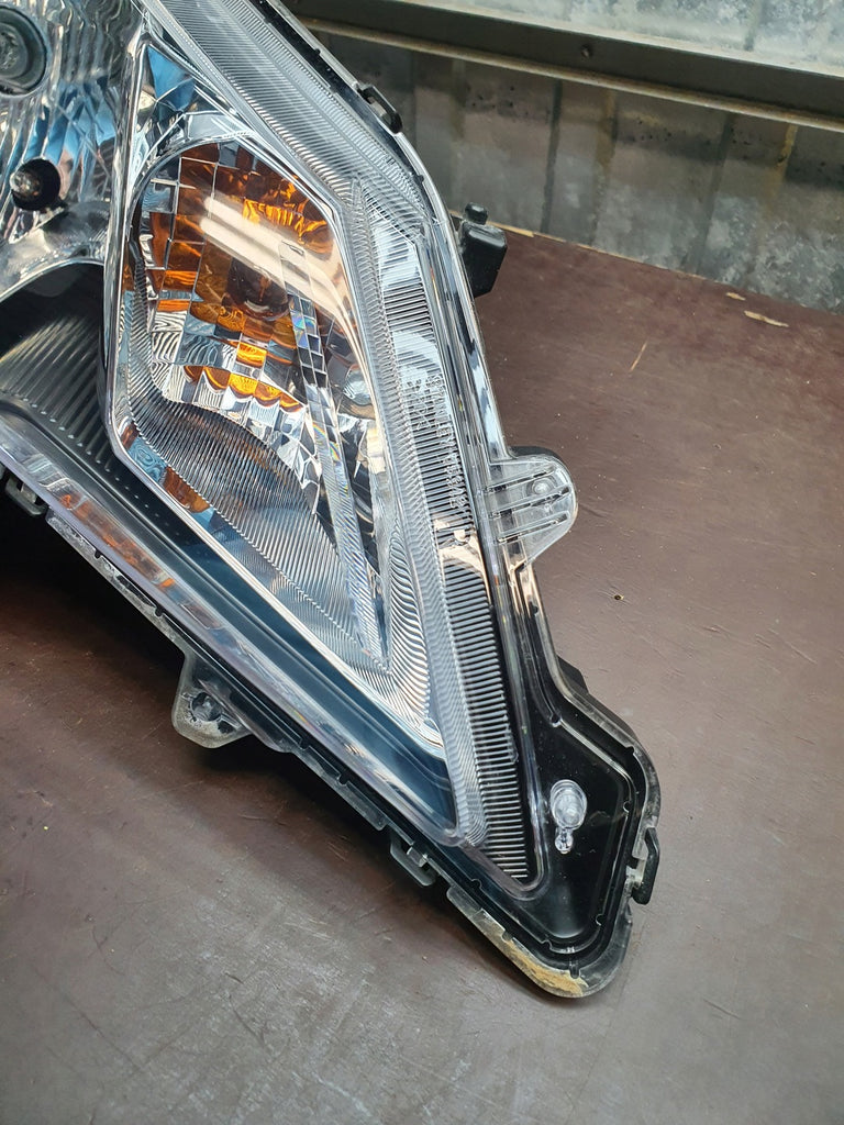 Frontscheinwerfer Mitsubishi Space Star Rechts Scheinwerfer Headlight