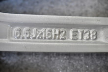 Load image into Gallery viewer, 1x Alufelge 16 Zoll 6.5" 5x112 38ET Glanz Silber A2054012502 Mercedes-Benz W205 FEL3609429967lv