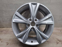 Load image into Gallery viewer, 1x Alufelge 17 Zoll 7.5" 5x112 46ET Glanz Silber 5FA601025C Seat Leon Rim Wheel FEL2865550200eg