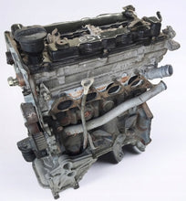 Laden Sie das Bild in den Galerie-Viewer, Motor Mitsubishi Pajero I Carisma 4G93 1.8 GDI 65TKm 1991 Benzin Unkomplett MOT9373173722ln
