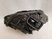 Laden Sie das Bild in den Galerie-Viewer, Frontscheinwerfer Mercedes-Benz Glb A2479063100 LED Links Scheinwerfer Headlight SCH6989489580kd