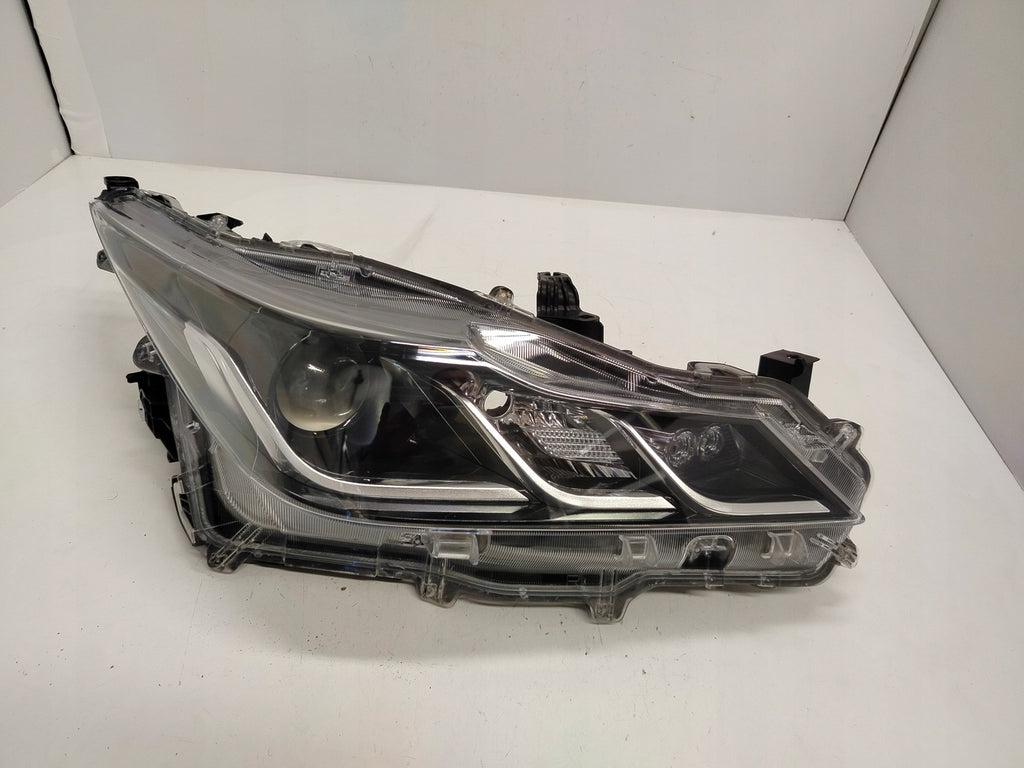 Frontscheinwerfer Toyota Corolla 81110-02T31-00 LED Rechts Headlight SCH1141793425eq