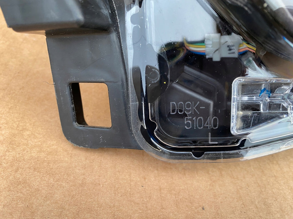 Frontscheinwerfer Mazda II D09K-51040 LED Links Scheinwerfer Headlight