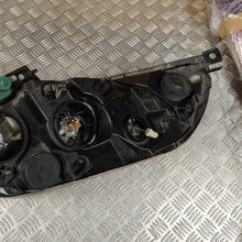 Laden Sie das Bild in den Galerie-Viewer, Frontscheinwerfer Renault Master III 1ER01011702 Rechts Scheinwerfer Headlight SCH7042786882ht