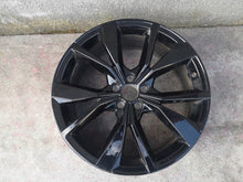 Load image into Gallery viewer, 1x Alufelge 18 Zoll 7.0" 5x112 39ET 2G7601025F VW Taigo Rim Wheel FEL4412411014ap