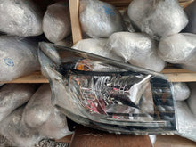 Laden Sie das Bild in den Galerie-Viewer, Frontscheinwerfer Renault Trafic III 260109552R 260604842R LED Ein Satz SCH6978632939bh