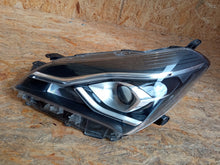 Load image into Gallery viewer, Frontscheinwerfer Toyota Yaris LED Links Scheinwerfer Headlight