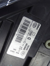 Laden Sie das Bild in den Galerie-Viewer, Frontscheinwerfer Toyota Proace City Verso 9835780680 Links Headlight SCH6397976373df