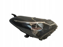 Laden Sie das Bild in den Galerie-Viewer, Frontscheinwerfer Toyota Yaris Rechts Scheinwerfer Headlight SCH2196716783no