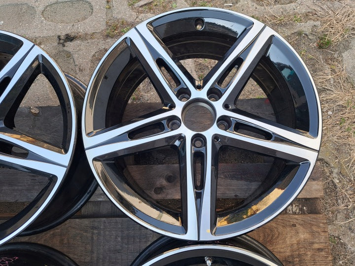 4x Alufelge 18 Zoll 7.5" 5x112 49ET Glanz Schwarz A1774010700 Mercedes-Benz Cla FEL8396239620sw
