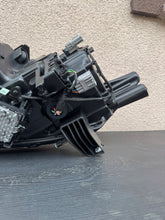 Load image into Gallery viewer, Frontscheinwerfer Mitsubishi Outlander 8301D3-32 Full LED Rechts Headlight