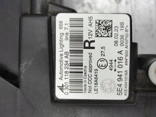 Laden Sie das Bild in den Galerie-Viewer, Frontscheinwerfer Skoda Octavia I 0301118234AB LE18A64195E4941016A Rechts SCH1333116379hr