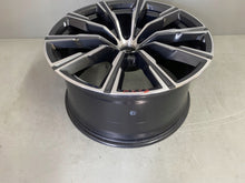 Laden Sie das Bild in den Galerie-Viewer, 1x Alufelge 20 Zoll 10.5&quot; 5x112 40ET 6880047 BMW X5 G05 G06 Rim Wheel