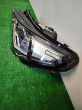 Laden Sie das Bild in den Galerie-Viewer, Frontscheinwerfer BMW X1 5A9A227-01 LED Links Scheinwerfer Headlight SCH4806985795mt