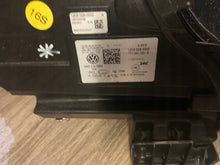 Load image into Gallery viewer, Frontscheinwerfer VW Multivan T7 7T1941081A 7T1941082A LED Rechts oder Links SCH7306669352ia