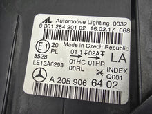 Laden Sie das Bild in den Galerie-Viewer, Frontscheinwerfer Mercedes-Benz W205 A2059066402 A2059066502 Ein Satz Headlight SCH7359281209xl