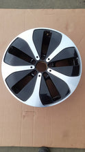 Laden Sie das Bild in den Galerie-Viewer, 1x Alufelge 18 Zoll 7.5" 5x112 52ET A4474017300 Mercedes-Benz Vito W447 FEL5615766327ff